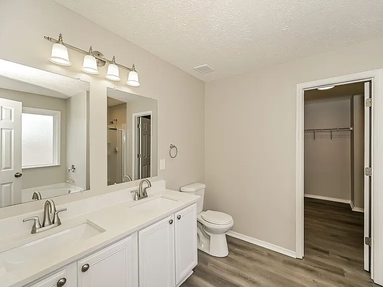 5625 Dory Dr — Photo 13