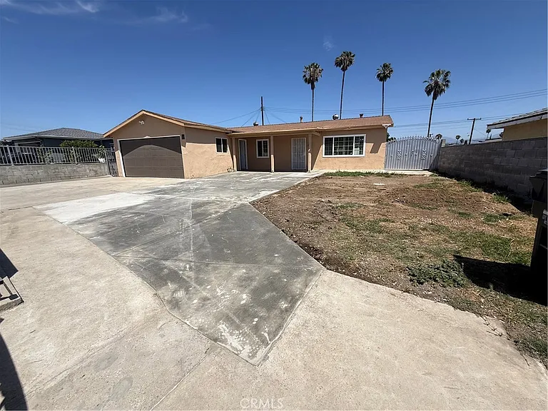 19231 Tranbarger St — Photo 3