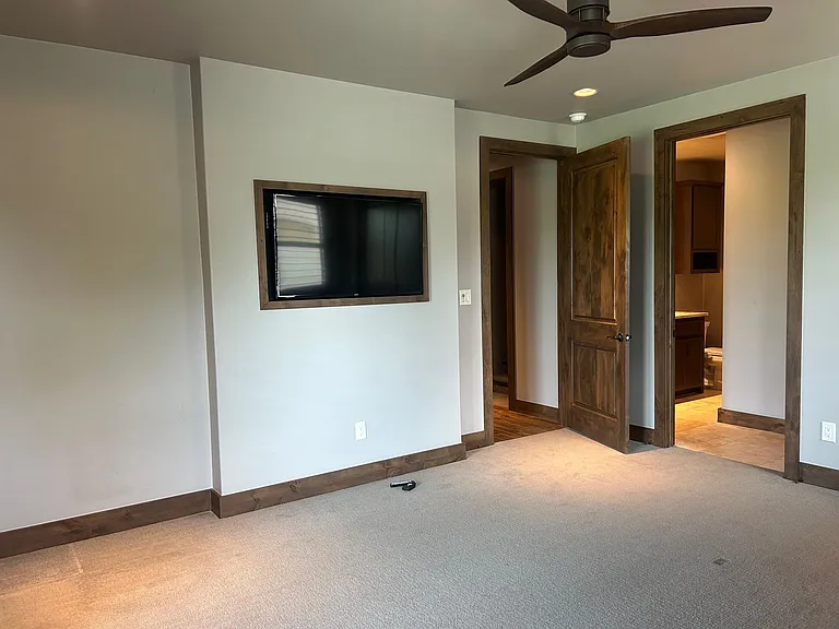 2924 Candace Cir — Photo 10