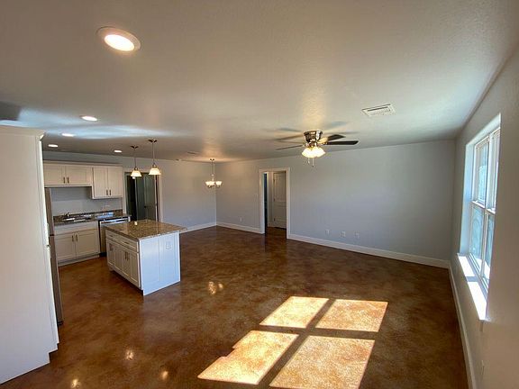 2nd image of 302 Pendergrass St #A