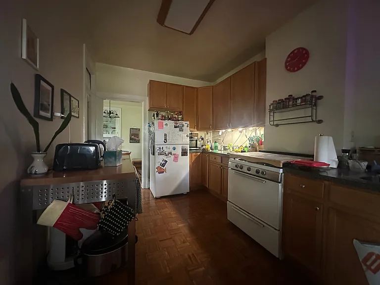 6823 Thomas Blvd #6 — Photo 5