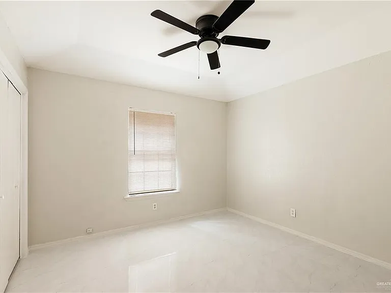 822 Diana Dr #A — Photo 12