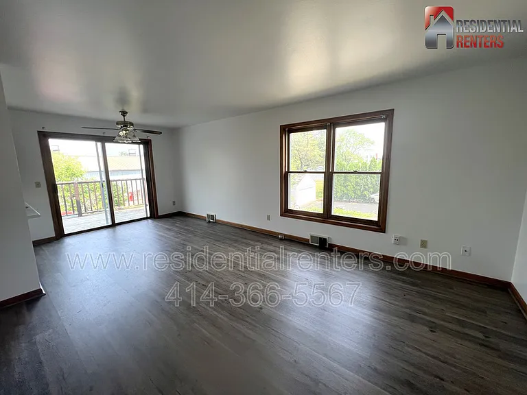 1569 Wisconsin Ave #UPPER — Photo 2