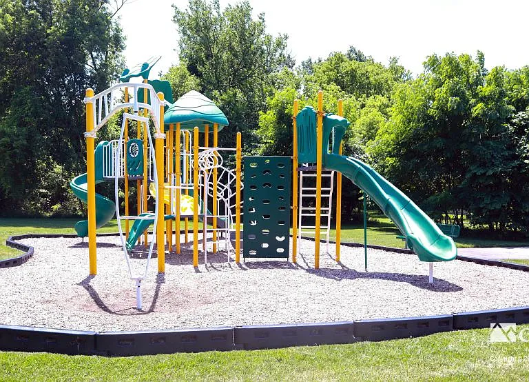 Valley Estates — Photo 12