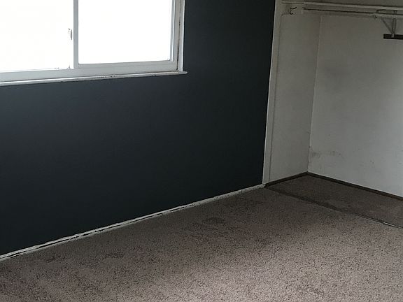 5th image of 6108 Shenandoah Dr