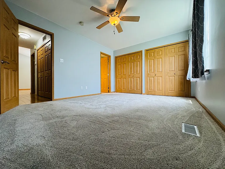 326 Brown Ct — Photo 30