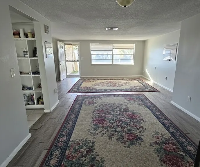 9004 Saint Regis Ln — Photo 3