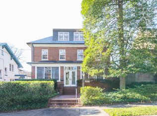 2606 36th St NW, Washington, DC 20007