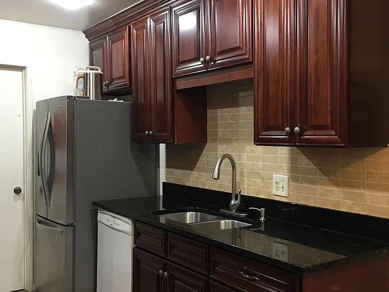 8147 Inverness Ridge Rd — Photo 3