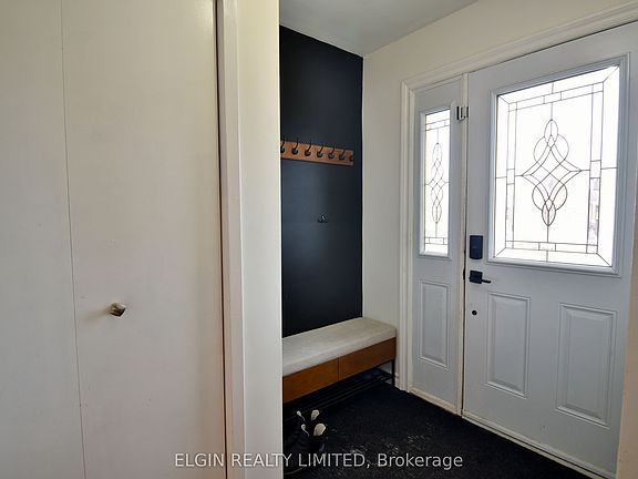 5th image of 24 Dyer St