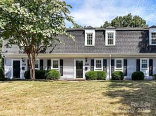 8060 Knights Bridge Rd, Charlotte, NC 28210