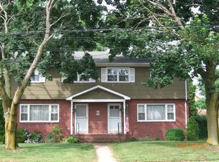 107 Hallock Ave, Middlesex, NJ 08846