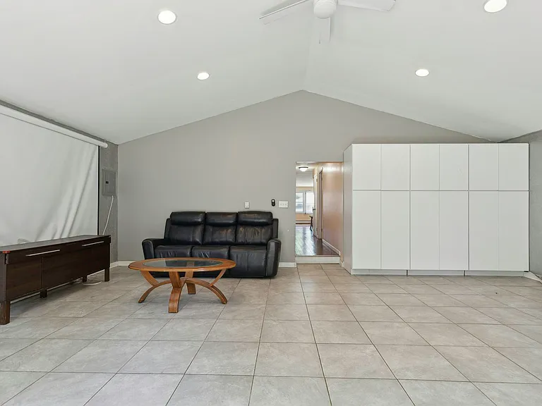 817 Winton St #1 — Photo 10