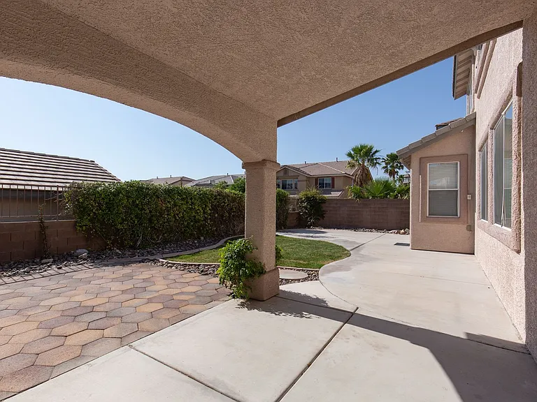 3078 Lenoir St — Photo 43