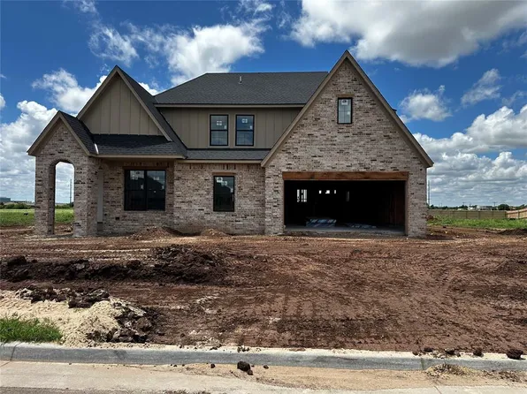 14917 Mackay Ln, Oklahoma City, OK 73142