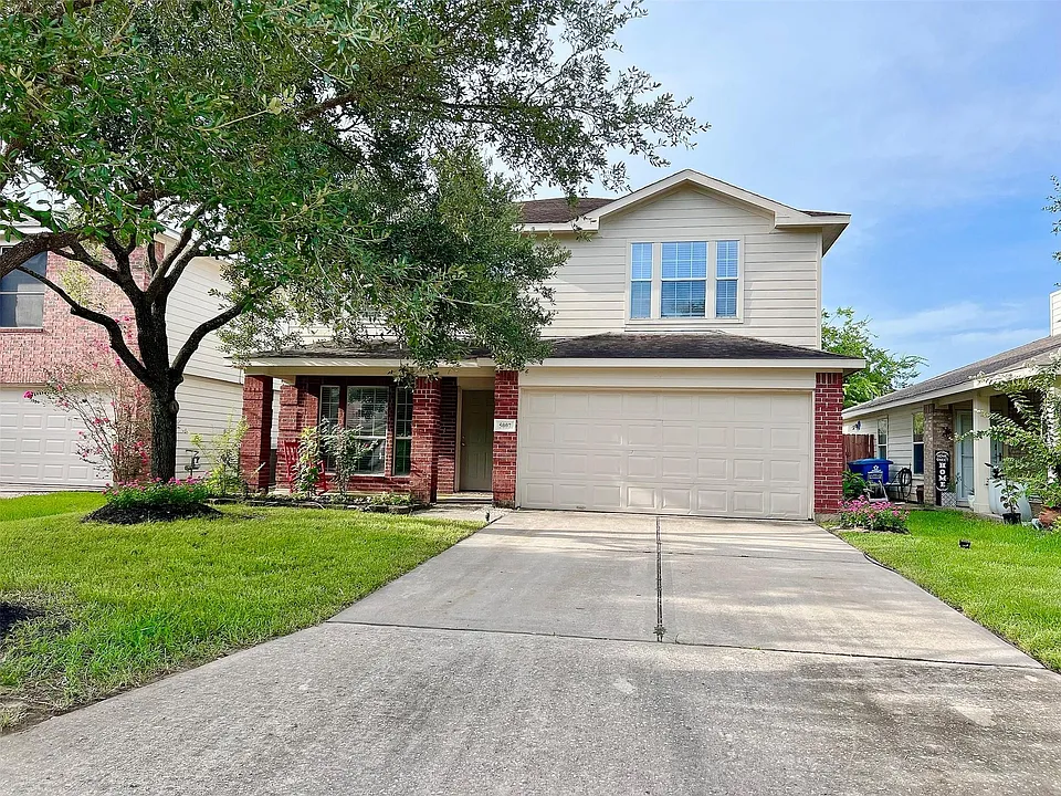 5007 Amorgas Isle Dr