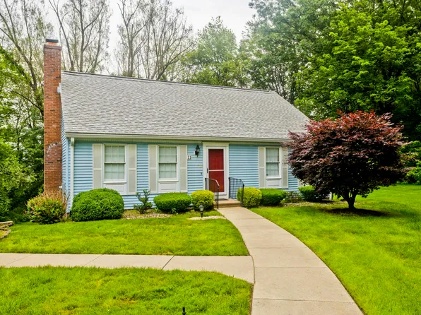 11 Oxford Drive #11, Suffield, CT 06078