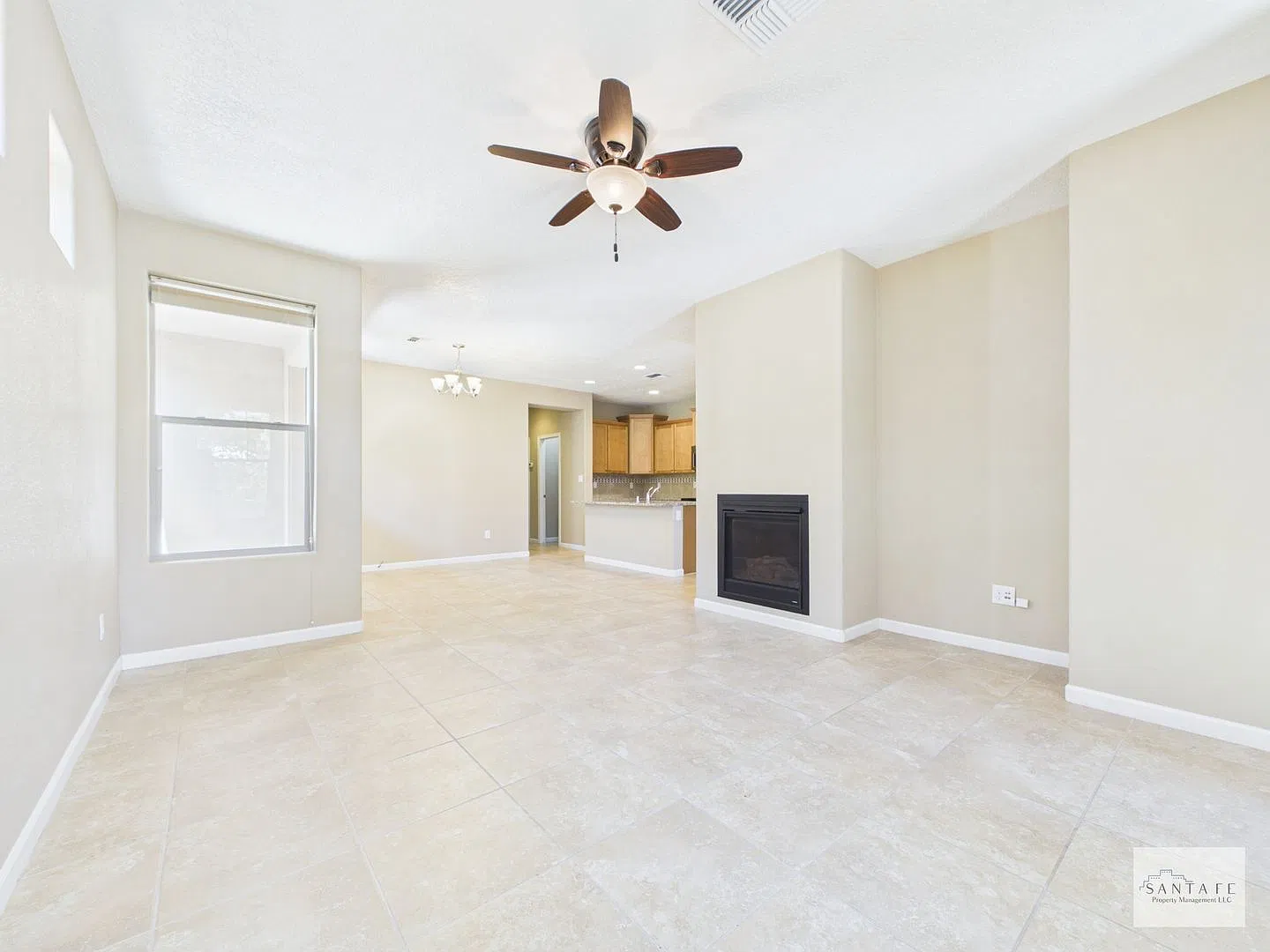 Gorgeous 2 Bedroom Home in Rancho Viejo Subdivision — Photo 3