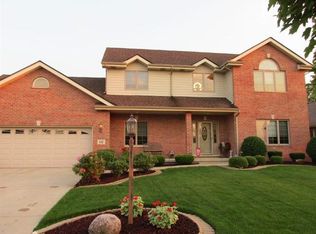 132 Exeter Rd, Munster, IN 46321