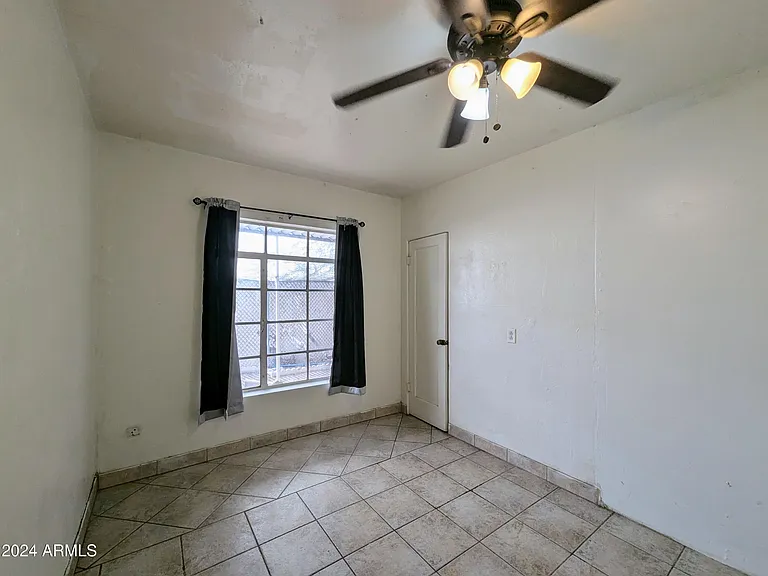 1314 W Whitton Ave — Photo 24