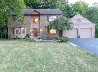 1219 Lake Point Dr, Webster, NY 14580