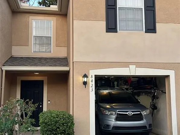 8423 Edgewater Place Blvd, Tampa, FL 33615