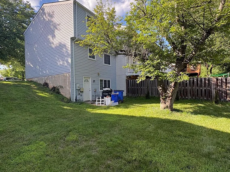 11149 Captains Walk Ct — Photo 13
