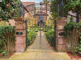 2182 NW Hoyt St APT 8, Portland, OR