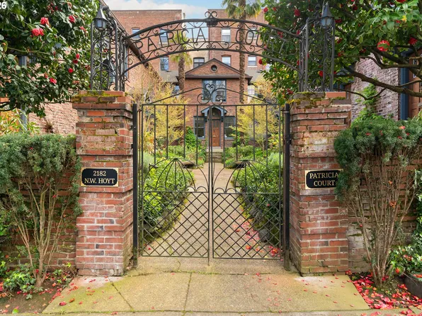 2182 NW Hoyt St APT 8, Portland, OR 97210