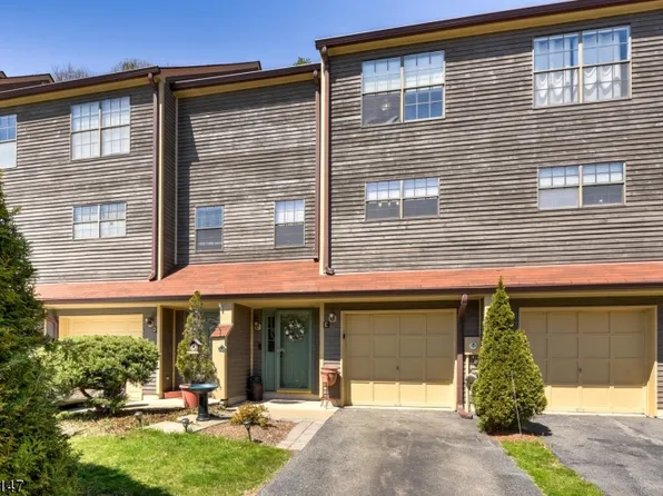 52E Beacon Hill Rd #E, West Milford Twp., NJ 07480