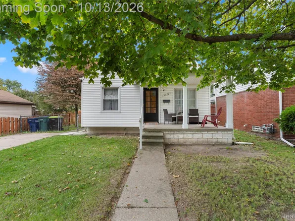 1627 Ferris Ave, Lincoln Park, MI 48146