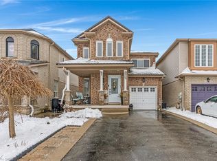 56 Flockhart Rd, Cambridge, ON N1P1G3