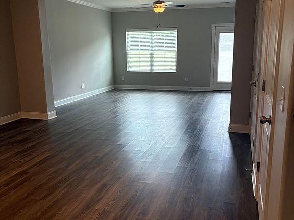 5th image of 174 Creek Wood Rd