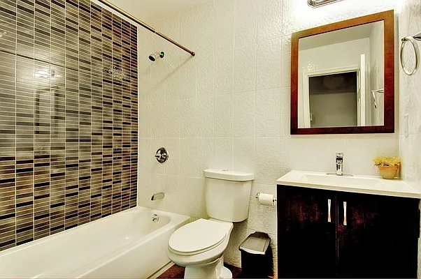 Sold by Nest Seekers International | media 9