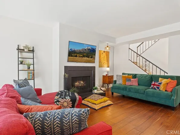1920 Holly Dr APT 4, Los Angeles, CA 90068