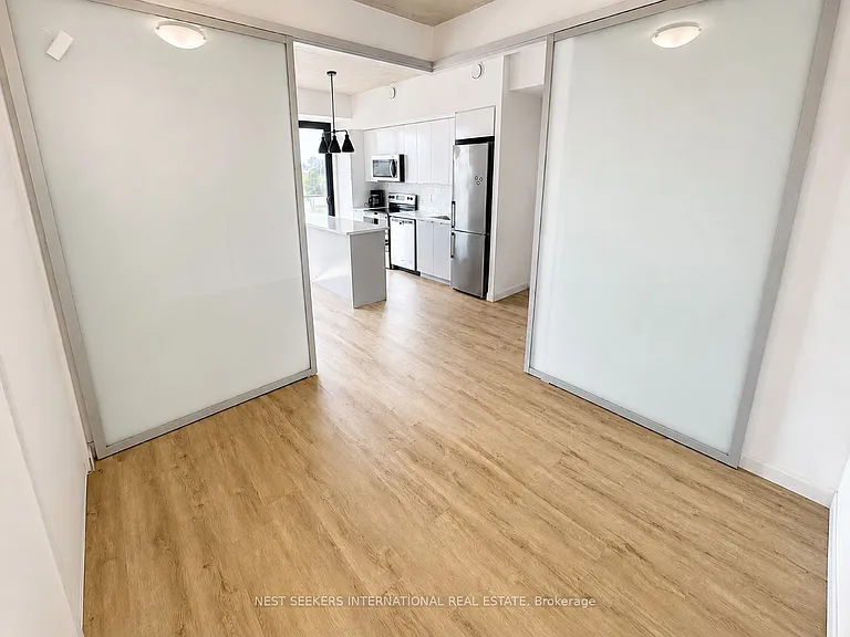 7 Erie Ave #307 — Photo 11