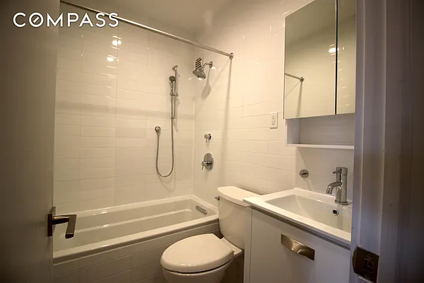 Rented by Compass | media 30