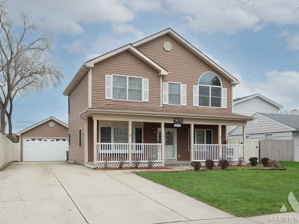3204 Owl Dr, Rolling Meadows, IL 60008