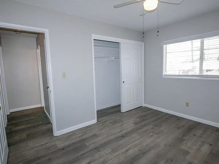 1050 Hornblend St — Photo 12