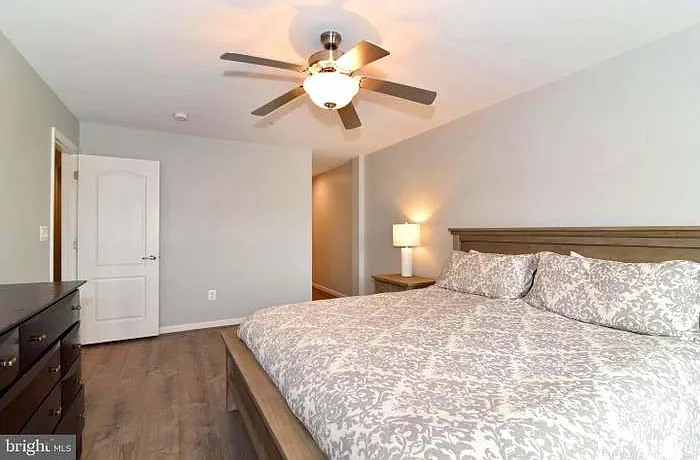 42594 Sunset Ridge Sq — Photo 17