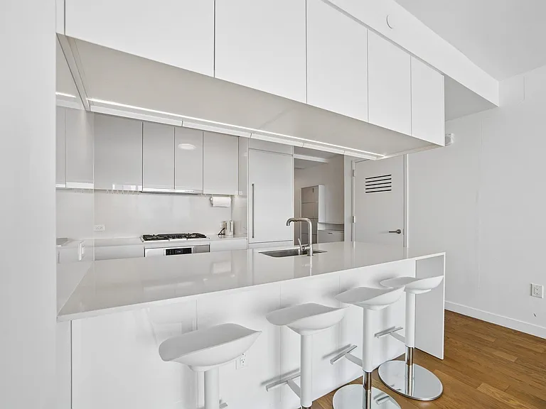 99 Hudson St #4506 — Photo 9
