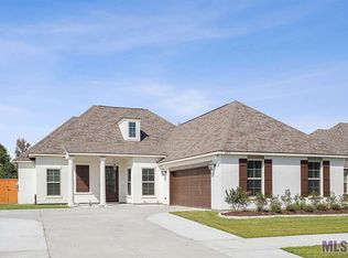 640 Lakehaven Dr, Gonzales, LA 70737
