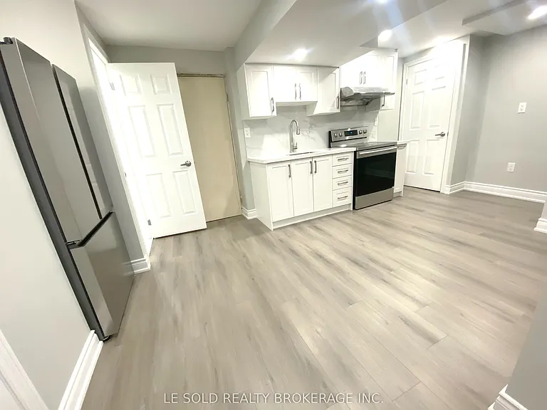 139 Walford Rd #A — Photo 9