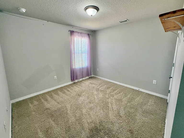 848 Jacobs Way — Photo 8