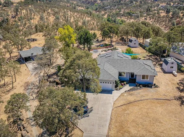 4380 Dunn Rd, Valley Springs, CA 95252