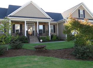 4026 Summerberry Dr, Fayetteville, NC 28306
