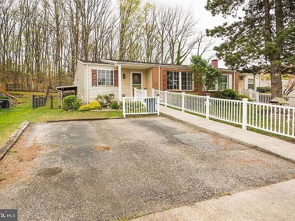 2nd image of 4411 Hallfield Manor Dr