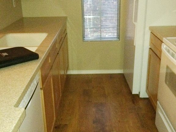 3rd image of 7603 Concord Ln NE #102