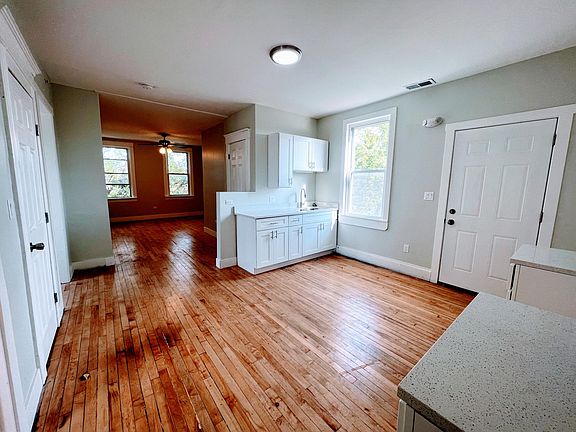 4th image of 1444 S 51st Ct #2F