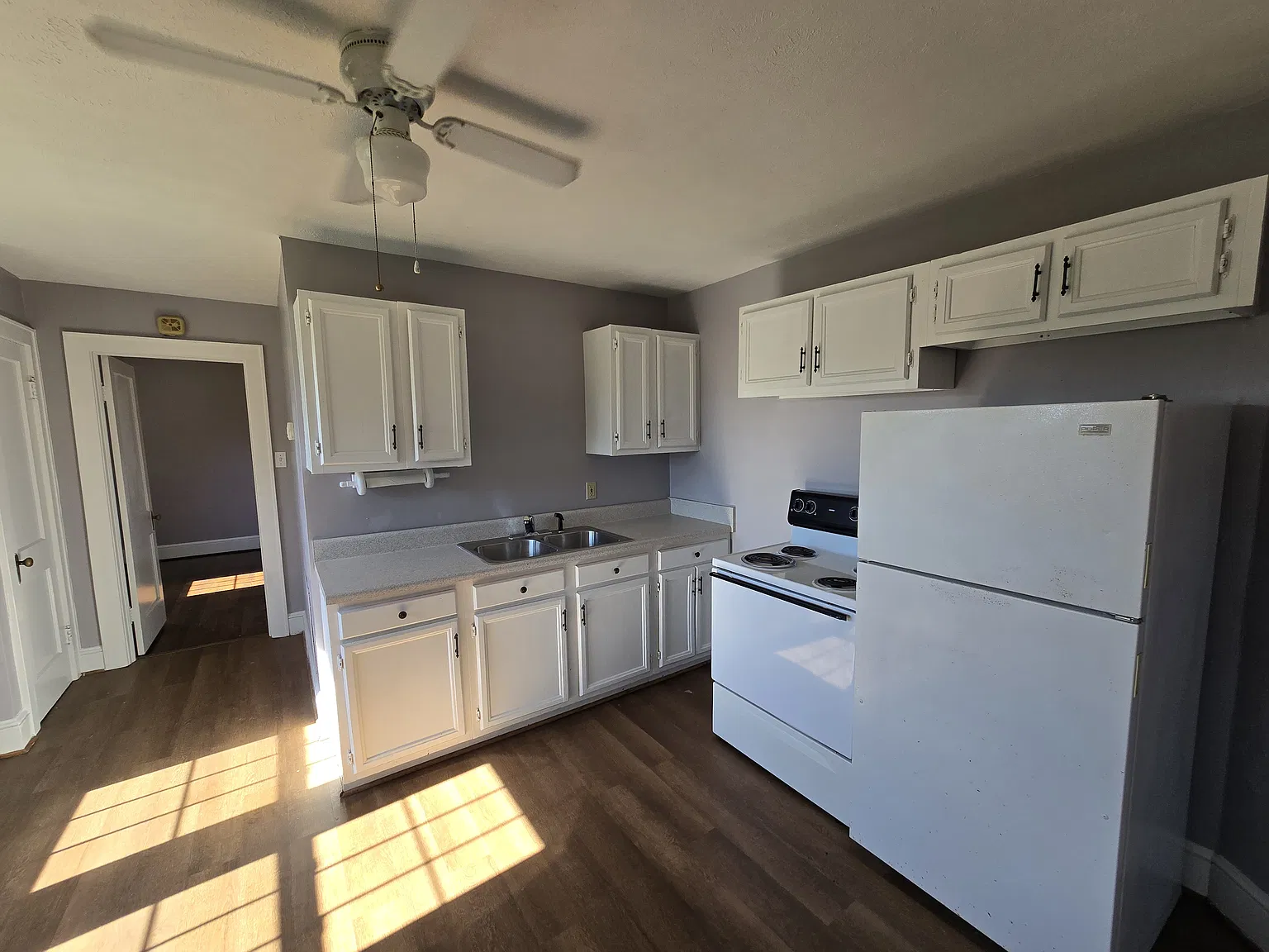 1 bed, $1,095 — Photo 2